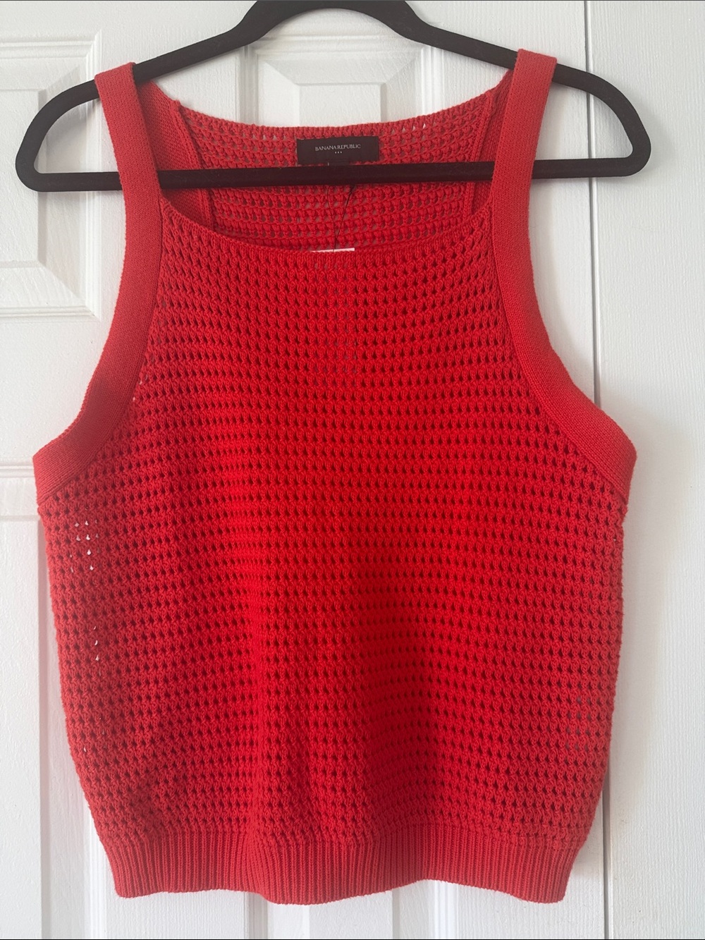 Banana Republic red knit top